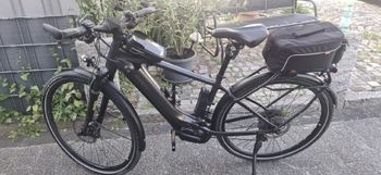 Used Giant Explore E+ 1 Electric Bike 2021 2021 Urban, Nero — image 5 of 6