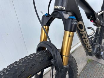 Used Orbea OIZ M10 AXS 2024 2024 Mountainbike, Schwarz, 29 — image 5 of 7