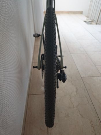 Used Van rysel Gravelbike GCR SRAM Rival AXS 1x12 grün 2026 2026 Road & Gravel, Green — image 10 of 11