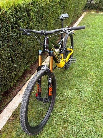 Used Orbea RISE M10 2023 2023 Mountainbike, Orange, 29 — image 5 of 5
