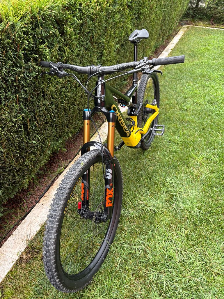 Used Orbea RISE M10 2023 2023 Mountainbike, Orange, 29 — image 5 of 5
