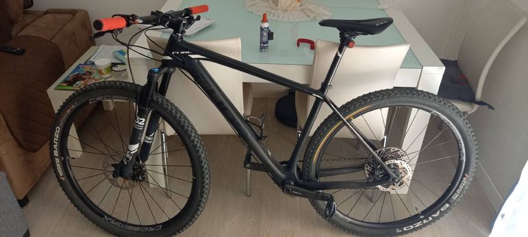 Used CUBE ELITE C:62 Eagle 2018 2018 Mountainbike — image 2 of 7