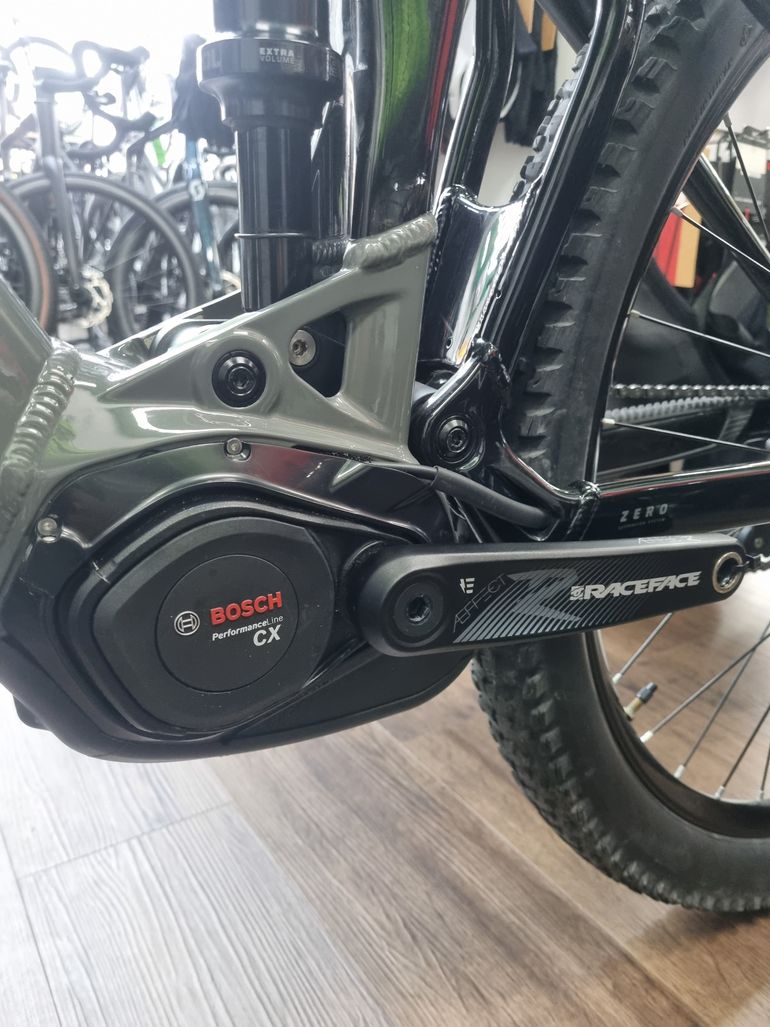 Used Mondraker CHASER 2025 2025 Mountainbike — image 14 of 14