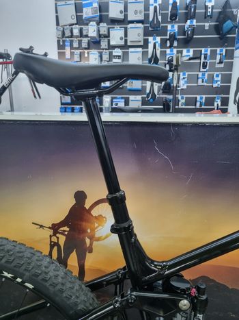 Used Mondraker CHASER 2025 2025 Mountainbike — image 12 of 14