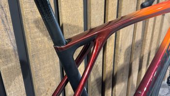 Used Lapierre Xelius SL 7.0 2024 2024 Road & Gravel, Orange — image 2 of 13