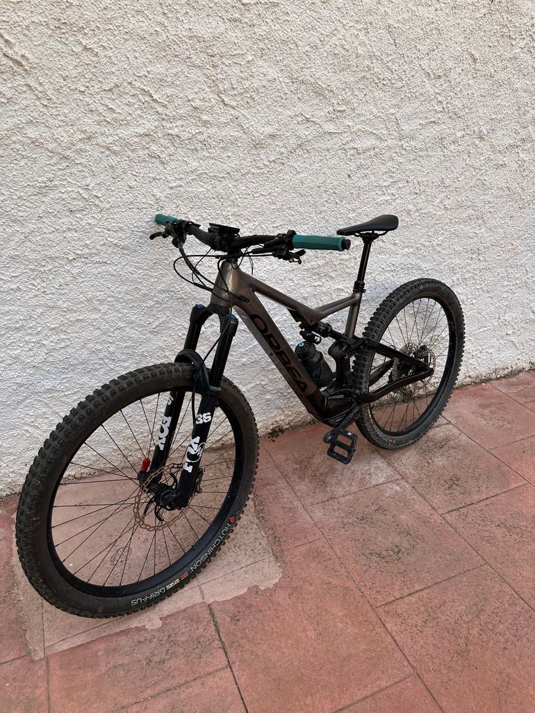 Used Orbea RISE H15 2022 2022 Mountainbike, Grigio chiaro — image 7 of 7