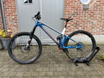 Used Mondraker Foxy R 2020 2020 Mountainbike, White, 29 — image 2 of 5