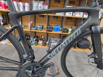 Used Specialized Roubaix Expert 2021 2021 Road & Gravel, Black — image 4 of 4