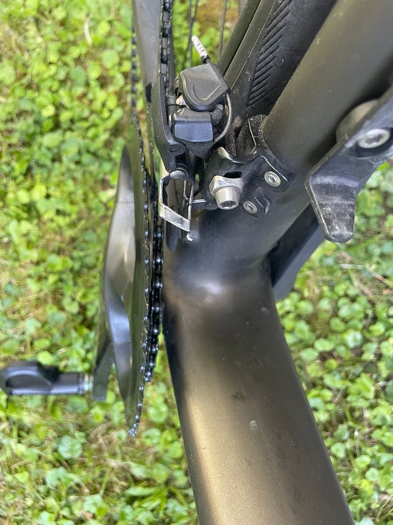 Used Scott Scott Addict 10 Disc 2021 Road & Gravel, Green — image 6 of 14