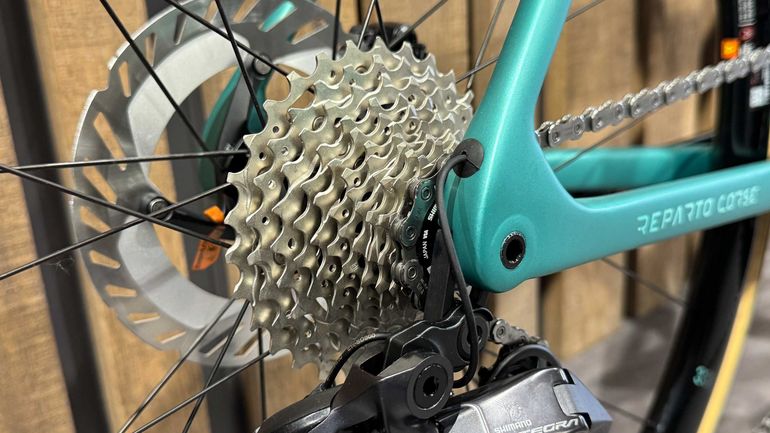 Used Bianchi Specialissima RC Ultegra Di2 12v 2024 Road & Gravel, Nero — image 5 of 16