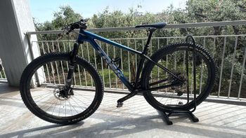 Used Trek Procaliber 9.6 2021 2021 Mountainbike, Blue, 29 — image 4 of 9