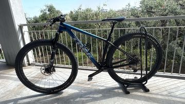 Used Trek Procaliber 9.6 2021 2021 Mountainbike, Blue, 29 — image 4 of 13