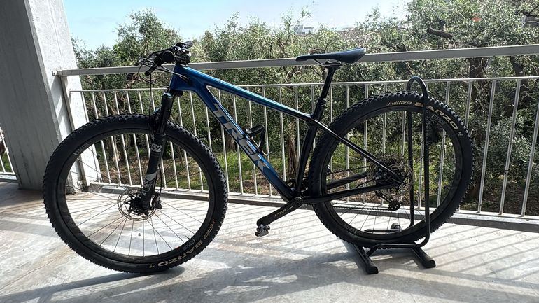 Used Trek Procaliber 9.6 2021 2021 Mountainbike, Blue, 29 — image 4 of 9