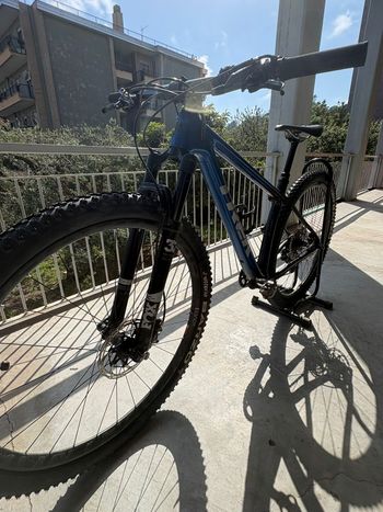 Used Trek Procaliber 9.6 2021 2021 Mountainbike, Blue, 29 — image 3 of 9