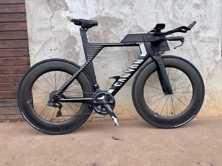 Used Canyon Speedmax CF SLX 8.0 SL 2020 2020 Road & Gravel, Black — image 1 of 15