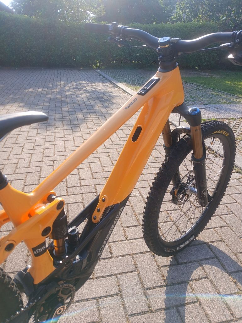 Used Orbea WILD H10 2023 2023 Mountainbike, Orange, 29 — image 5 of 7