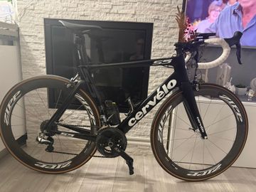 Used Cervélo Custom Shimano Dura Ace Di2 2017 Road & Gravel, Black — image 3 of 3