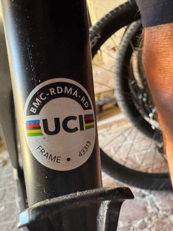 Used BMC Roadmachine 01 AMP THREE 2024 2024 Road & Gravel, Black — image 5 of 5
