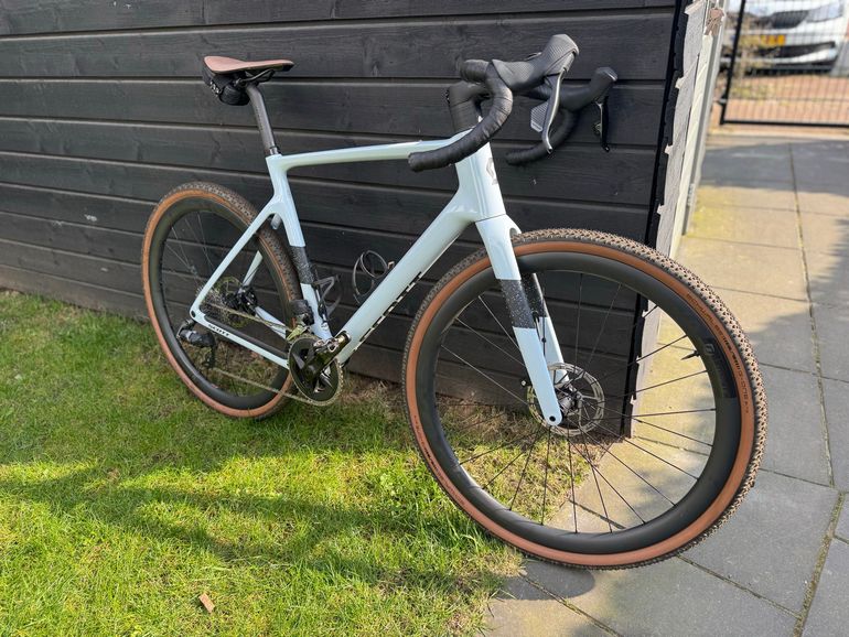 Used Scott Addict Gravel 20 2024 2024 Road & Gravel, Blue — image 1 of 5