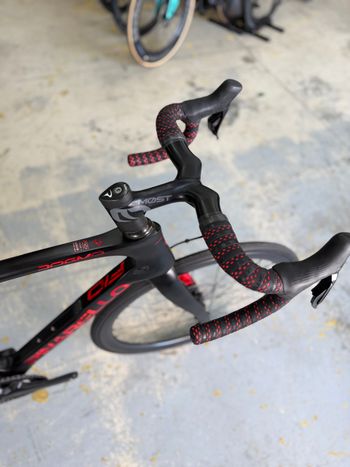 Used Pinarello Dogma F10 Di2 Carbon 2020 Road & Gravel, Black — image 6 of 24