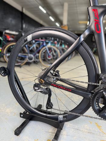Used Pinarello Dogma F10 Di2 Carbon 2020 Road & Gravel, Black — image 10 of 24