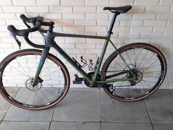 Used Brixia Brixia Custom Shimano GRX 2024 Road & Gravel, Green — image 2 of 6
