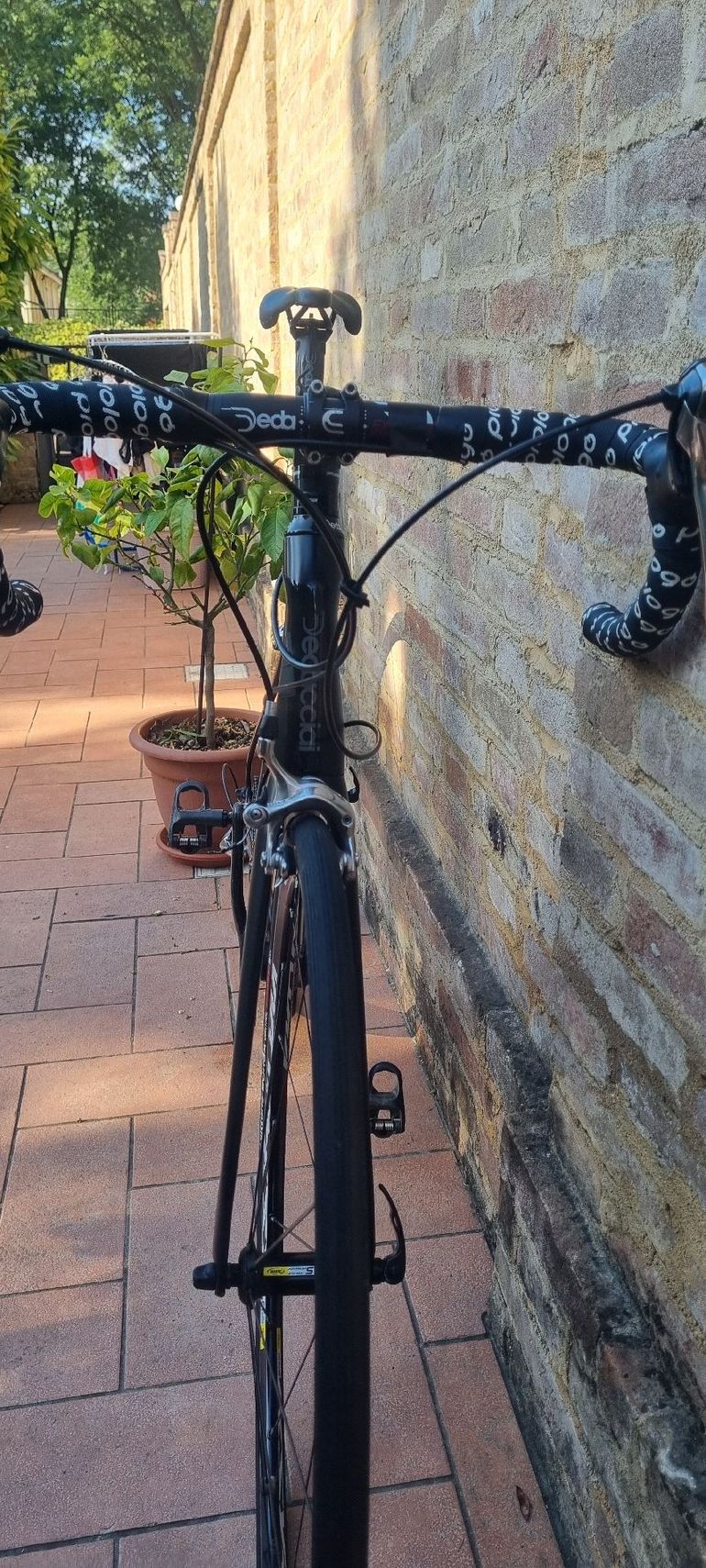 Used Dedacciai Dedacciai Custom Shimano Dura Ace 2018 Road & Gravel — image 6 of 8