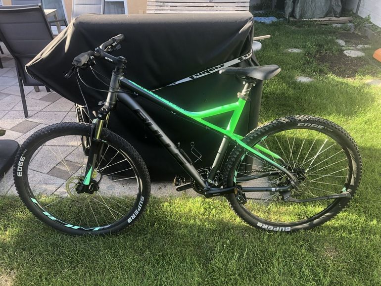 Used BULLS Sharptail 2 Disc 29 2022 2022 Mountainbike, Black, 29 — image 1 of 7