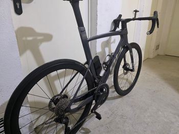 Used BH AEROLIGHT 8.0 2025 2025 Road & Gravel — image 4 of 7