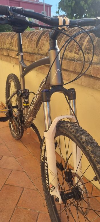 Used Merida One-twenty Shimano Deore XT 2012 Mountainbike, Light Gray — image 4 of 7