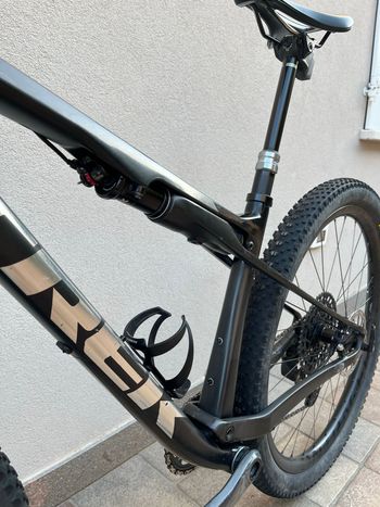 Used Trek Supercaliber SRAM GX Eagle AXS 2023 Mountainbike, Black — image 14 of 14