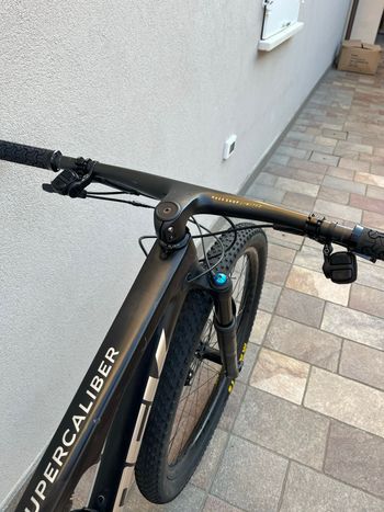 Used Trek Supercaliber SRAM GX Eagle AXS 2023 Mountainbike, Black — image 11 of 14