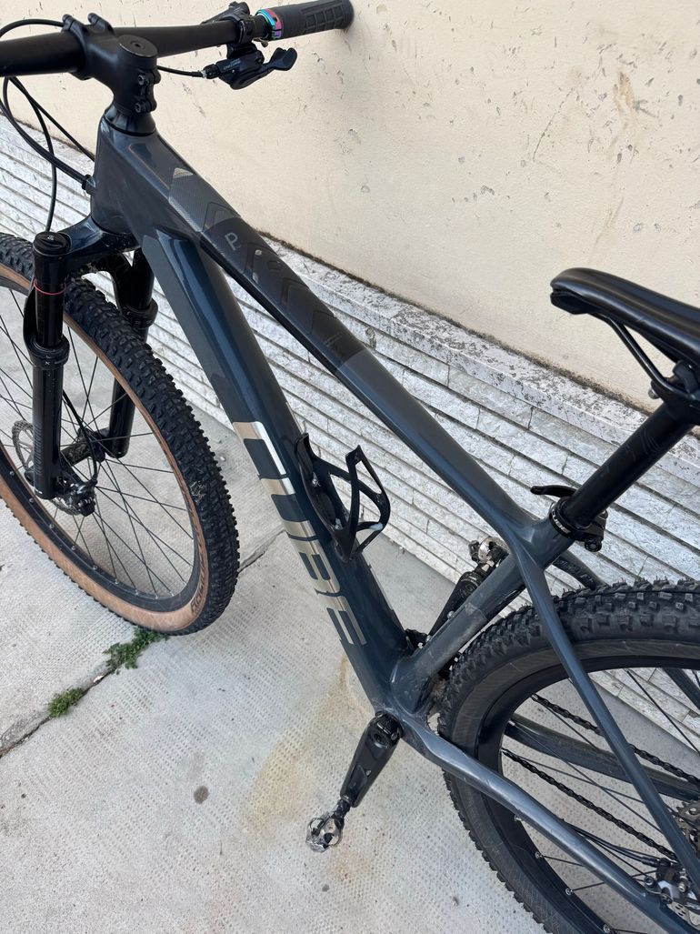 Used CUBE REACTION C:62 PRO 2024 2024 Mountainbike, Light Gray, 29 — image 4 of 12