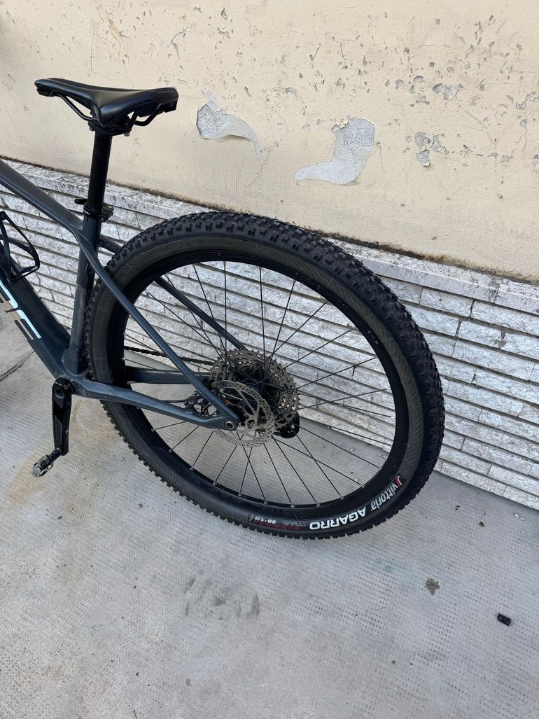 Used CUBE REACTION C:62 PRO 2024 2024 Mountainbike, Light Gray, 29 — image 3 of 12