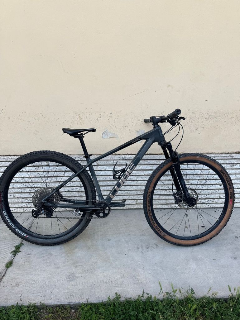 Used CUBE REACTION C:62 PRO 2024 2024 Mountainbike, Light Gray, 29 — image 8 of 12