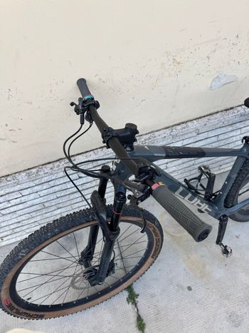 Used CUBE REACTION C:62 PRO 2024 2024 Mountainbike, Light Gray, 29 — image 5 of 12