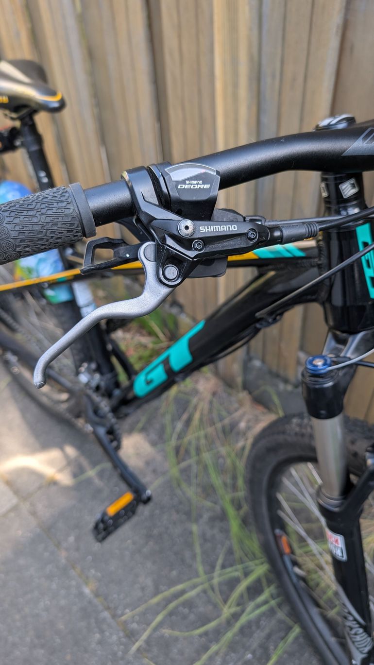 Used GT Avalanche Expert 2018 2018 Mountainbike — image 2 of 7