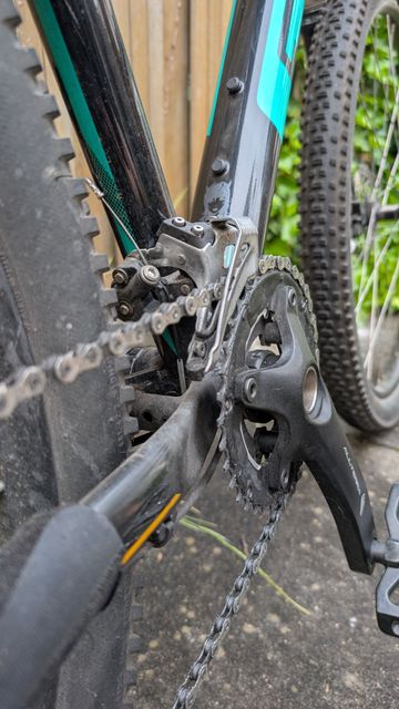GT Avalanche Expert 2018 2018 Mountainbike usato, Nero — immagine 5 di 7