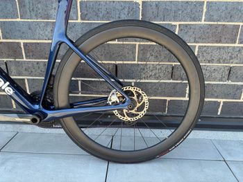 Used Cannondale SuperSix EVO SRAM Red 2025 Road & Gravel, Purple — image 8 of 17