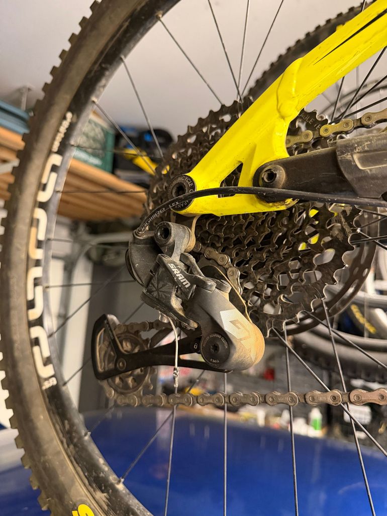 Used Transition Patrol Alloy GX 2020 2020 Mountainbike, Orange, 27.5 — image 8 of 9