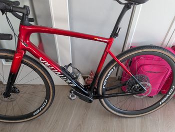 Used Specialized Diverge Expert Carbon 2023 2023 Road & Gravel — image 2 of 5