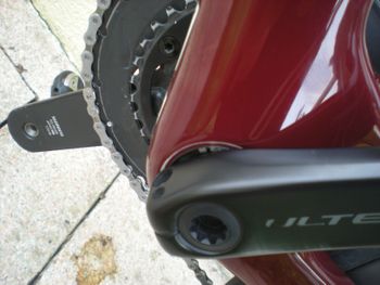 Used Cervélo Caledonia Shimano Ultegra Di2 (12 Speed) 2025 Road & Gravel, Red — image 5 of 8