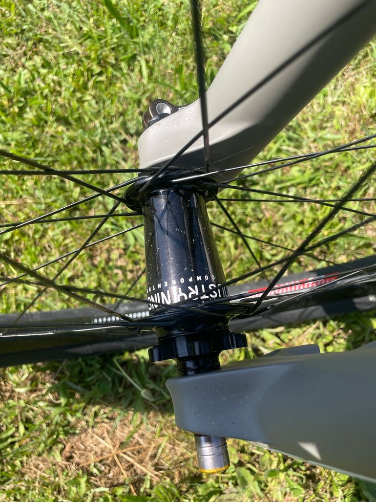 Used Marin Alcatraz 2024 2024 Mountainbike, Black, 26 — image 2 of 6