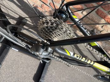 Used Giant TCR Advanced 1 2016 2016 Road & Gravel, Black — image 4 of 8