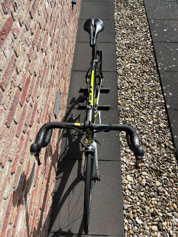 Used Giant TCR Advanced 1 2016 2016 Road & Gravel, Black — image 6 of 8