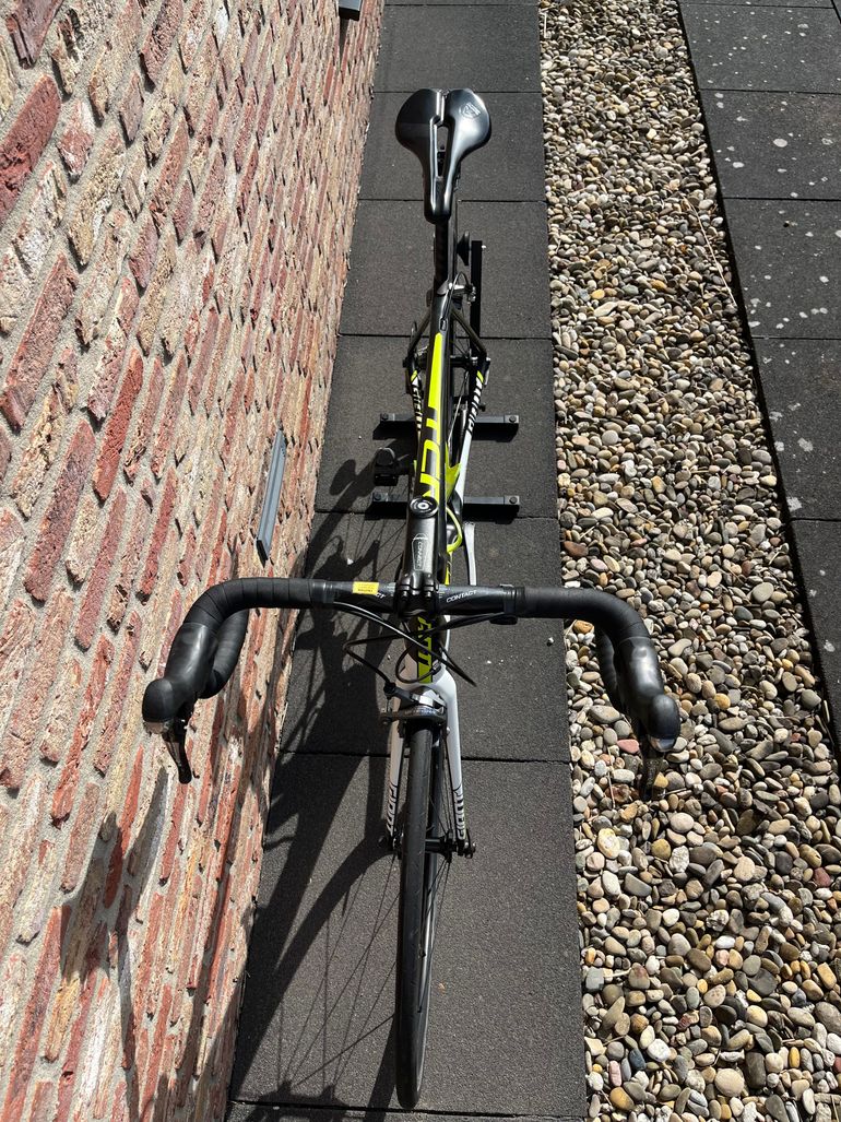 Used Giant TCR Advanced 1 2016 2016 Road & Gravel, Black — image 6 of 8