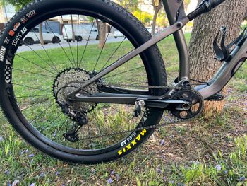 Used Orbea OIZ M30 2022 2022 Mountainbike, Black, 29 — image 3 of 11