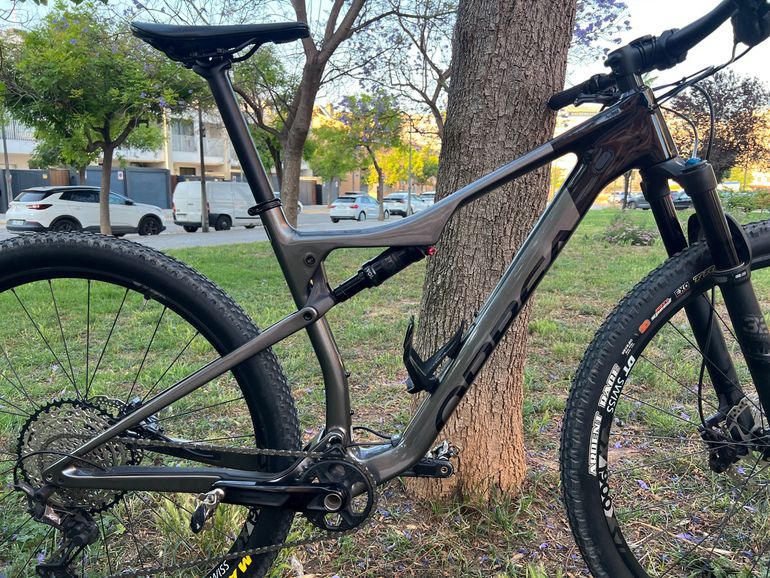 Used Orbea OIZ M30 2022 2022 Mountainbike, Black, 29 — image 6 of 11