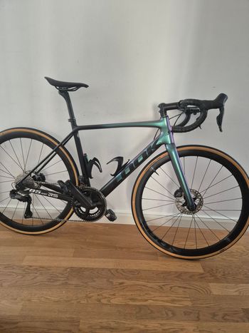 Used Look 785 Huez RS Chameleon Mat Glossy 2022 2022 Road & Gravel