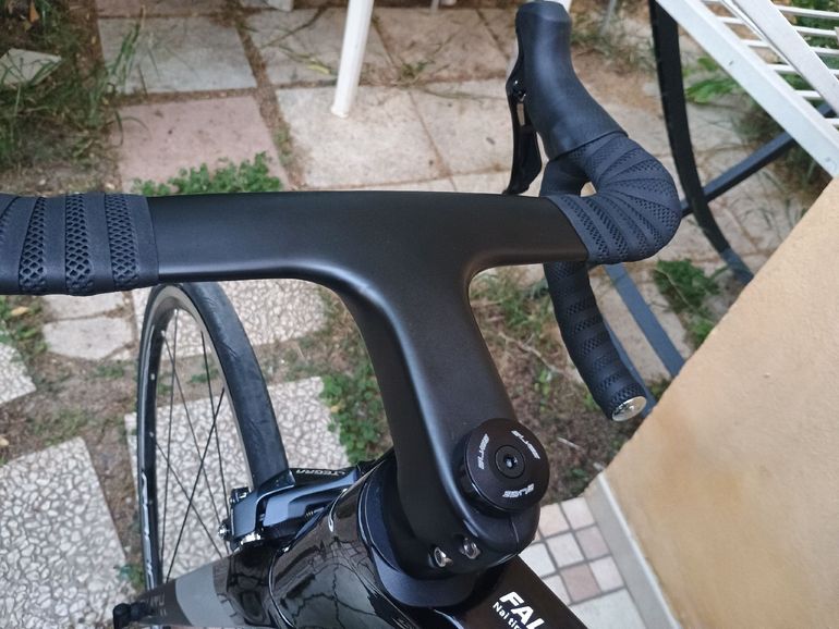 Used Elves Falath Shimano 105 2025 Road & Gravel, Black — image 12 of 15
